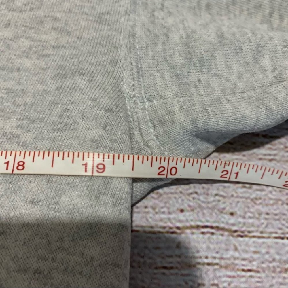 Vintage USA Olympic Tasmanian Devil Sweatshirt - Picture 11 of 15